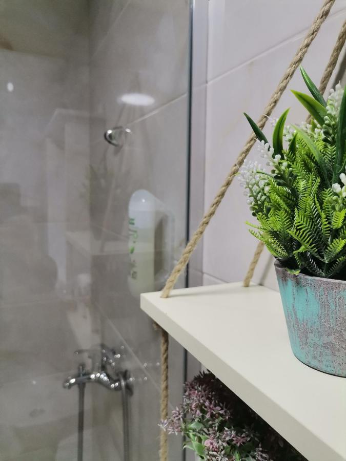 Jana Apartment โอครีด ภายนอก รูปภาพ